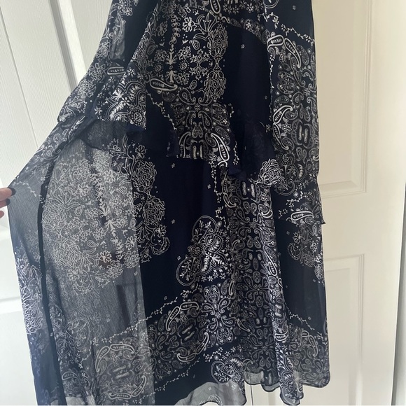 Chaps Dress Paisley Flowy Navy Blue White Maxi Dress Size 14 NWT - Picture 8 of 13